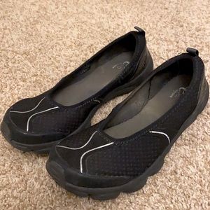 Easy Sprite 360 8M black mesh rubber slip on shoes